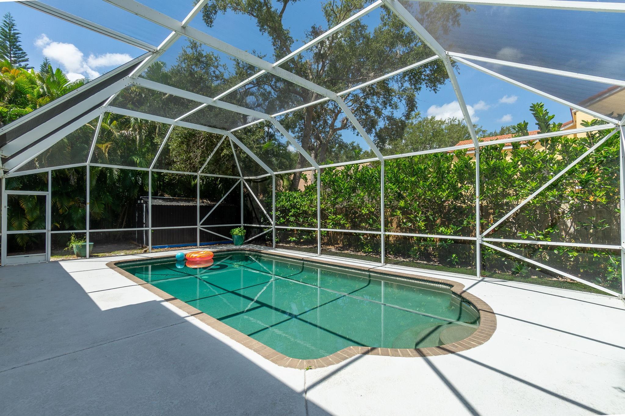 SIENA OAKS - Residential