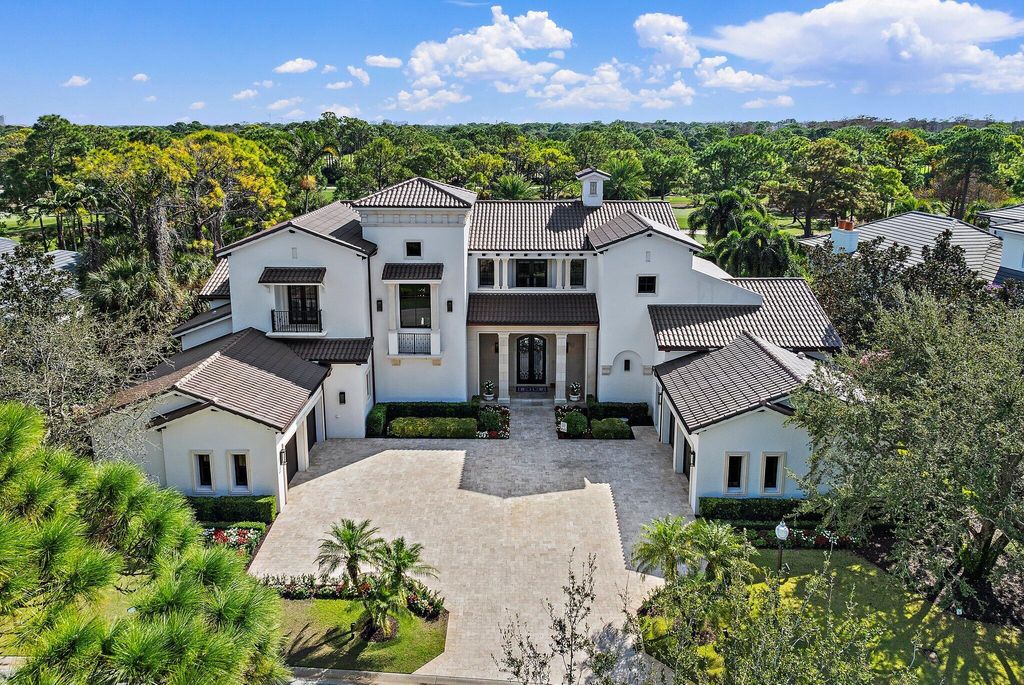 Photo of 135 W Bears Club Drive, Jupiter, FL 33477 (MLS # B26022266)