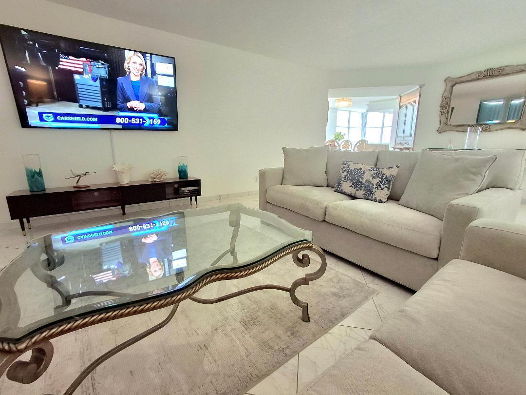 CLARIDGE CONDO - Residential Lease