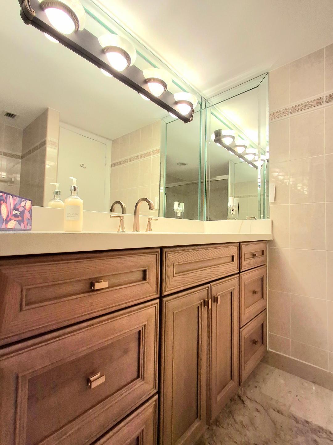CLARIDGE CONDO - Residential Lease
