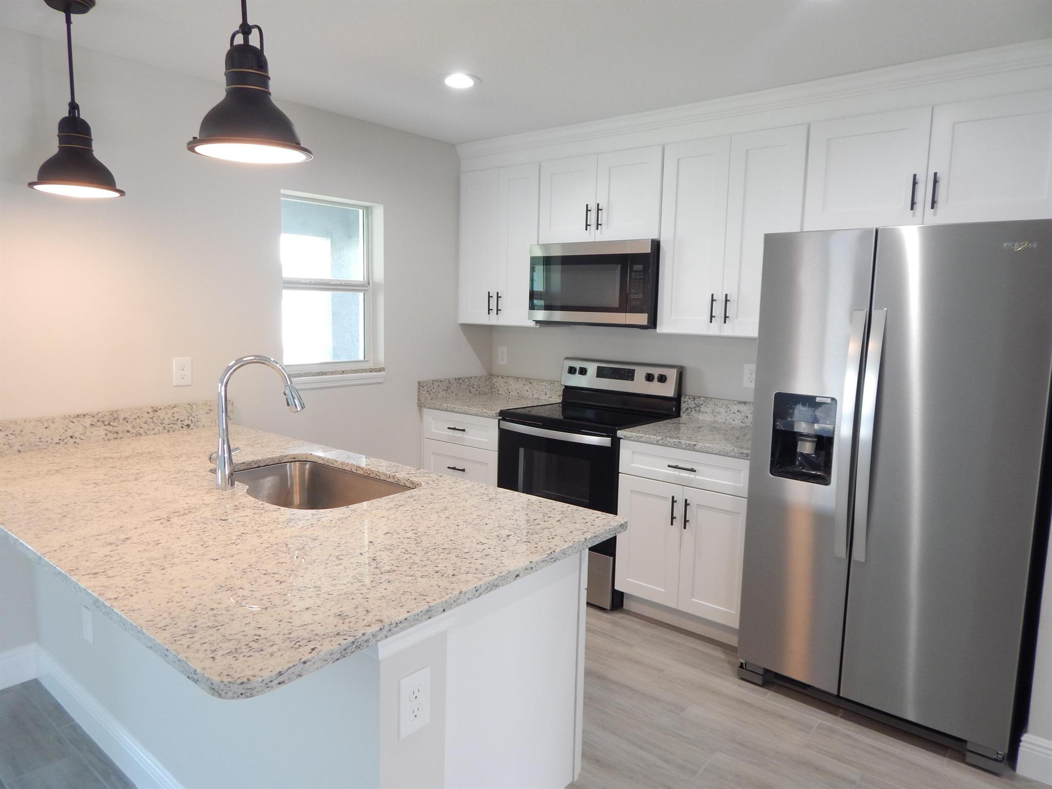 PALM VILLAGE RANCH - Residential