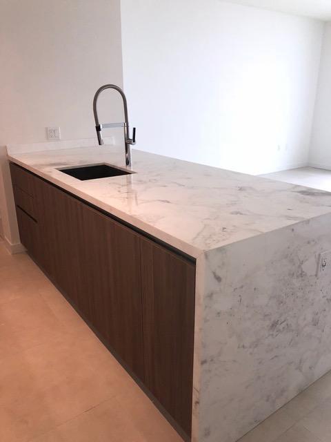 GALE RESIDENCES - Residential Lease