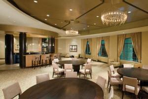 LANDMARK AT THE GARDENS C - Residential Lease