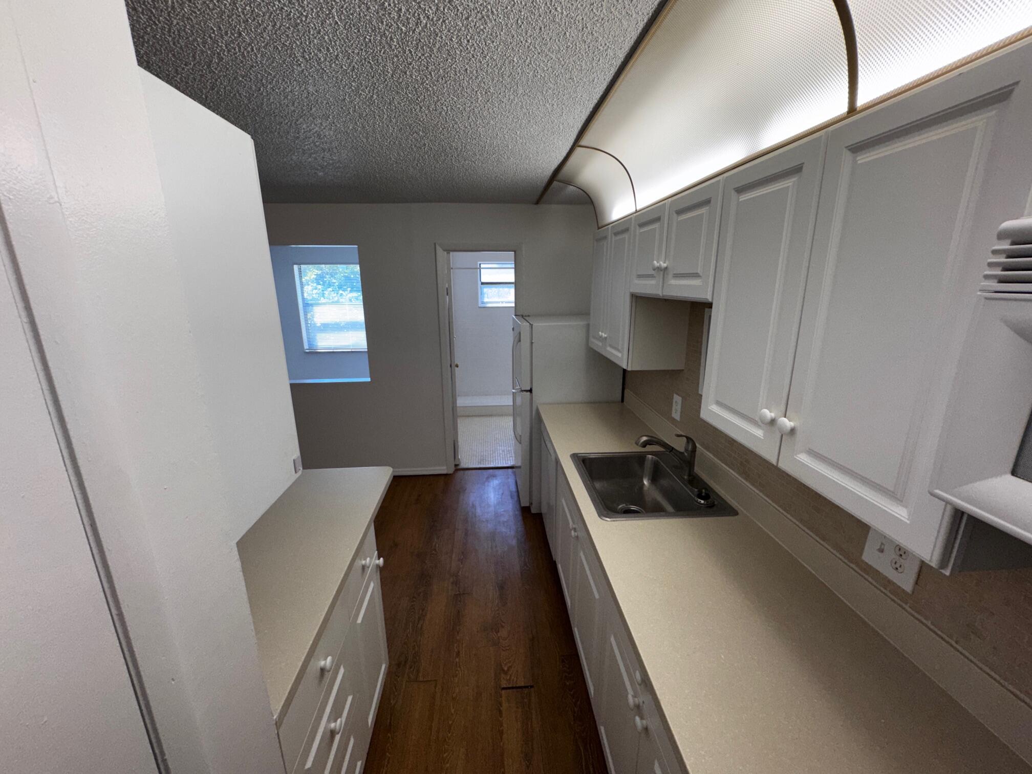 1021 SE Monterey Road 1-43