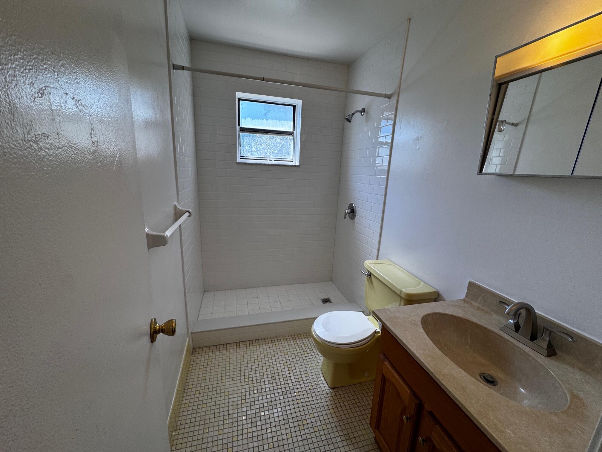 SIERRA CONDO APARTMENTS - Residential