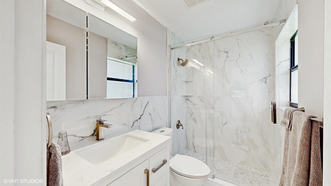 Wilton Pines Townhomes - Residential