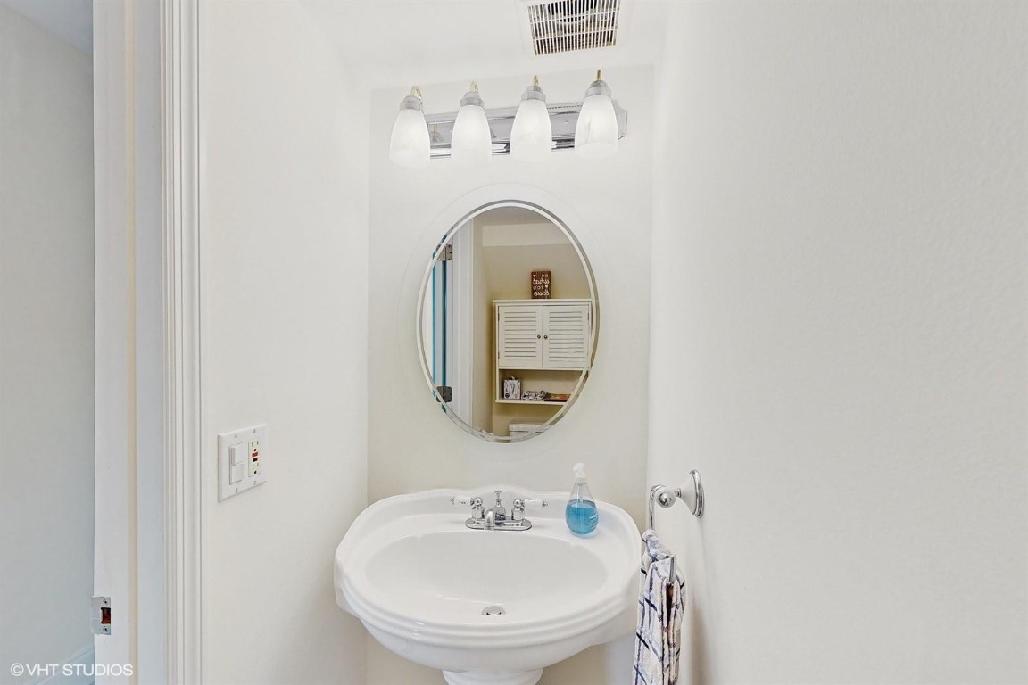 Wilton Pines Townhomes - Residential