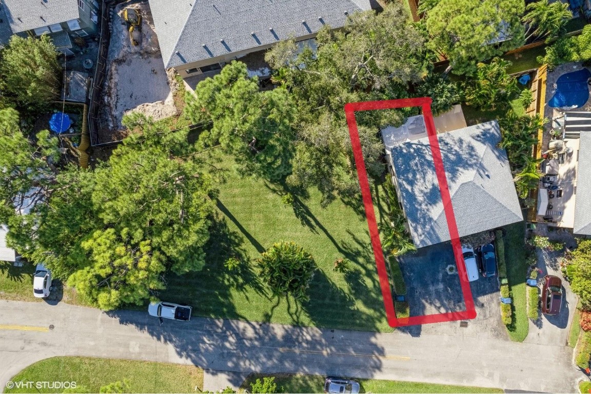 Wilton Pines Townhomes - Residential