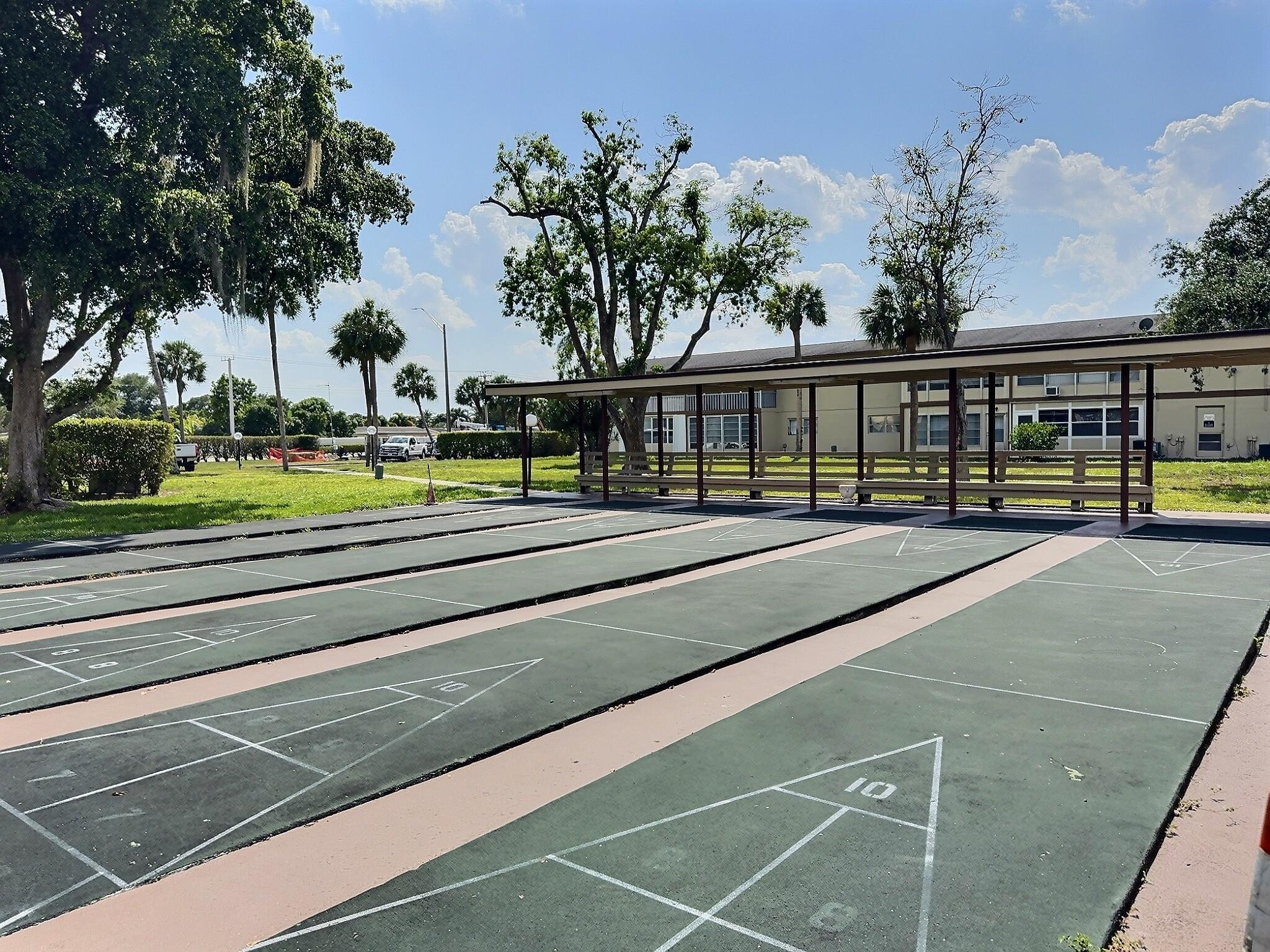 Oriole Gardens - Residential
