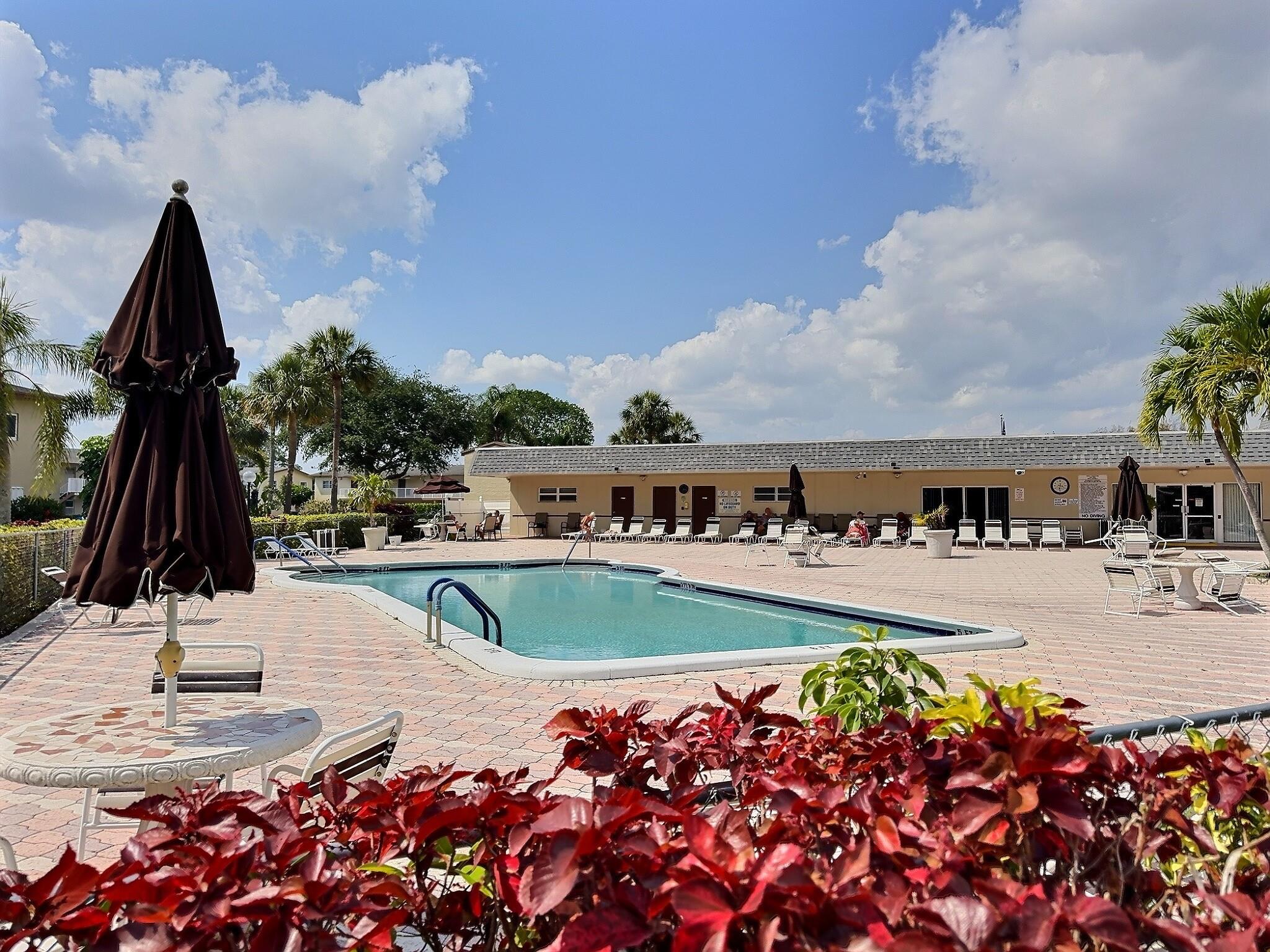 Oriole Gardens - Residential