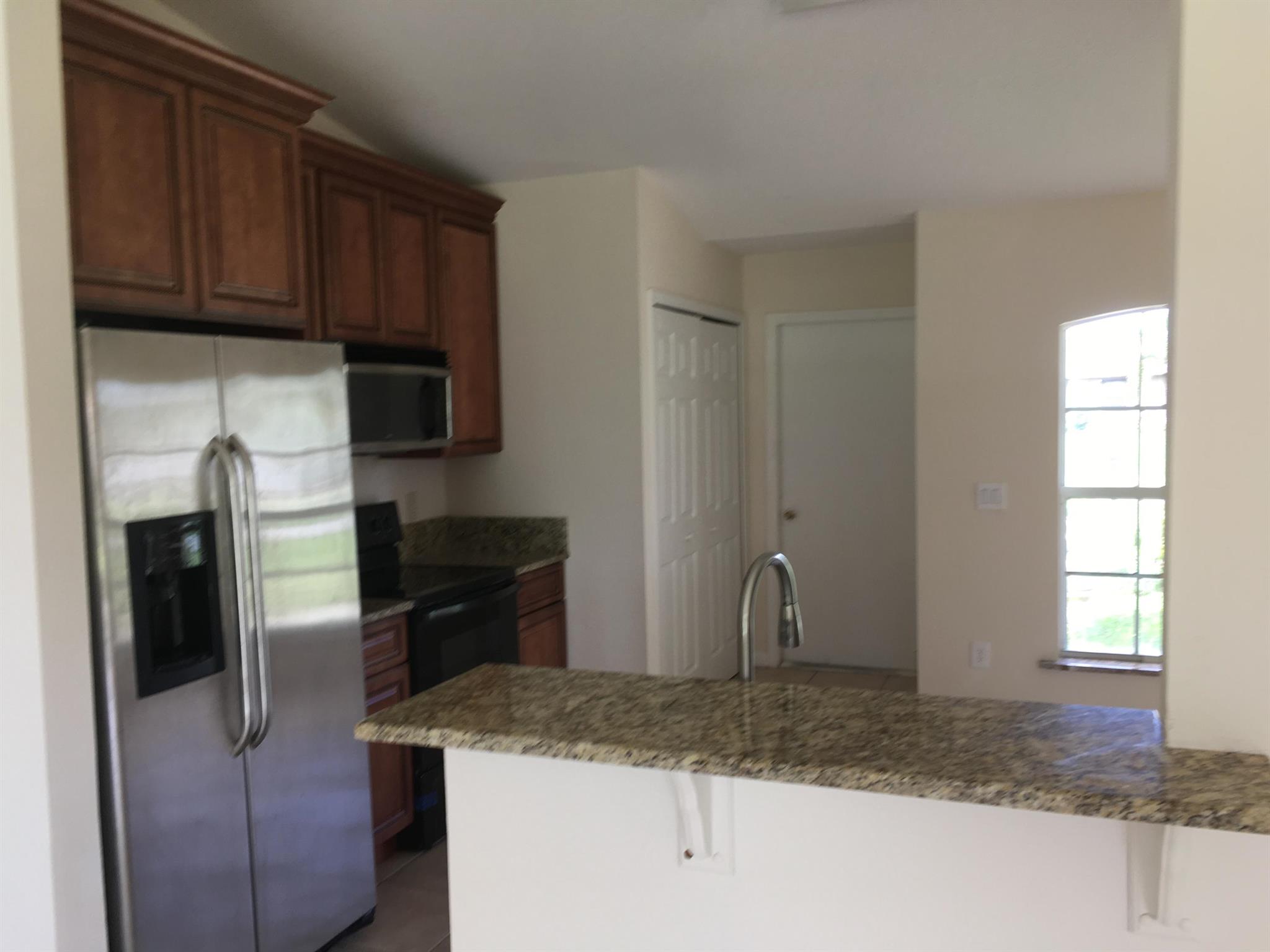 PORT ST LUCIE SECTION 27 - Residential Lease