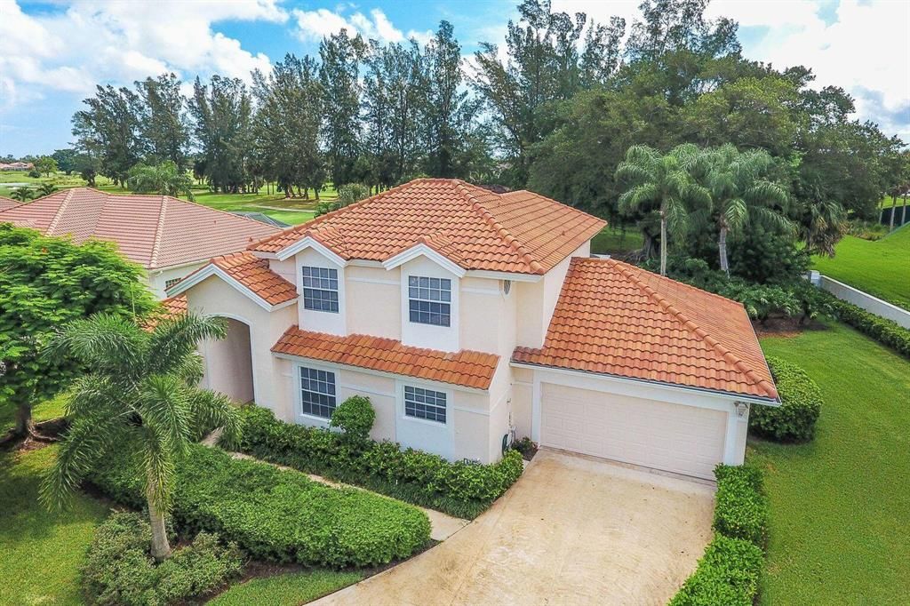 Photo of 222 Eagleton Estates Boulevard, Palm Beach Gardens, FL 33418 (MLS # R10770358)