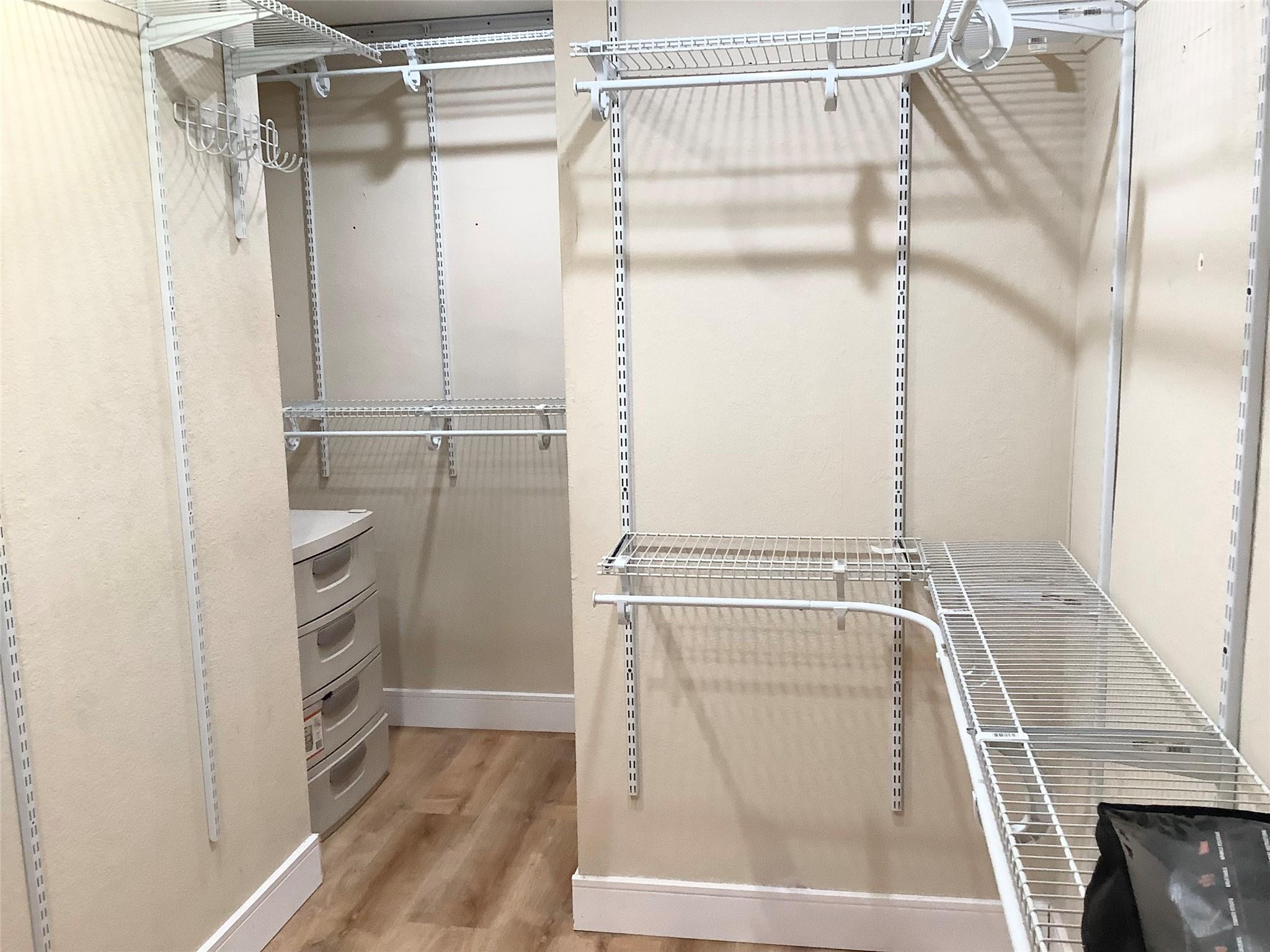 WOODLANDS SEC EIGHT - Residential