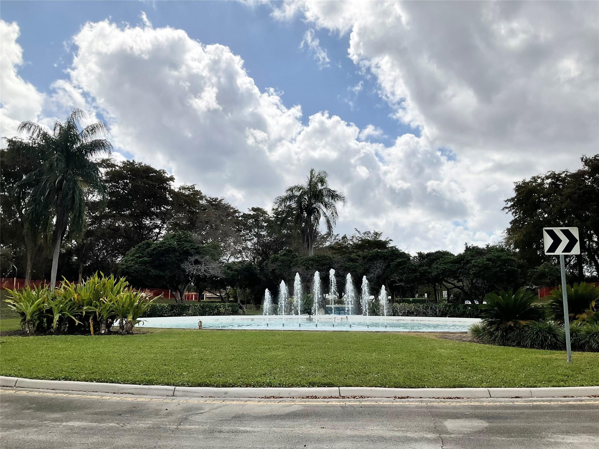 WOODLANDS SEC EIGHT - Residential