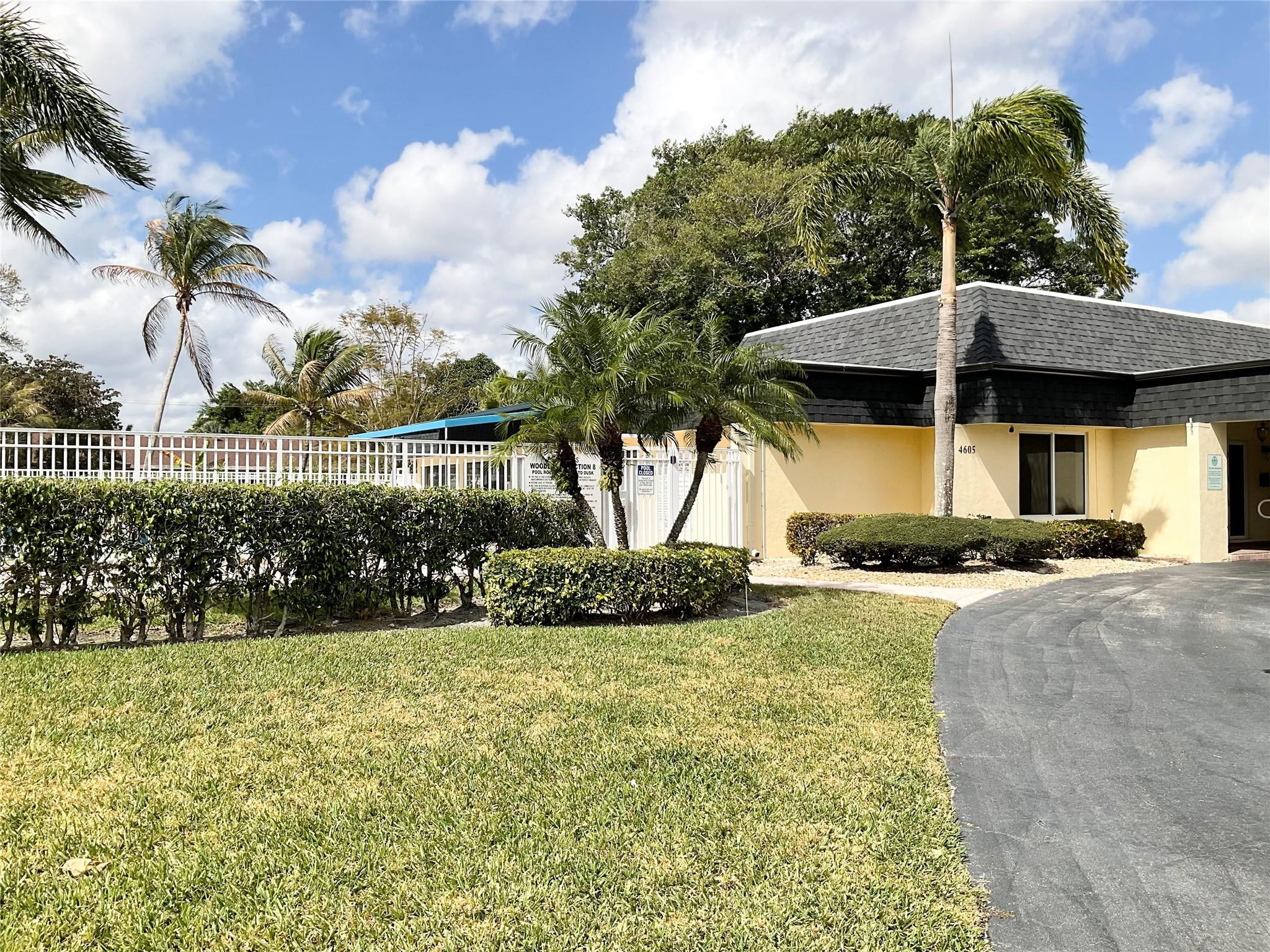 WOODLANDS SEC EIGHT - Residential