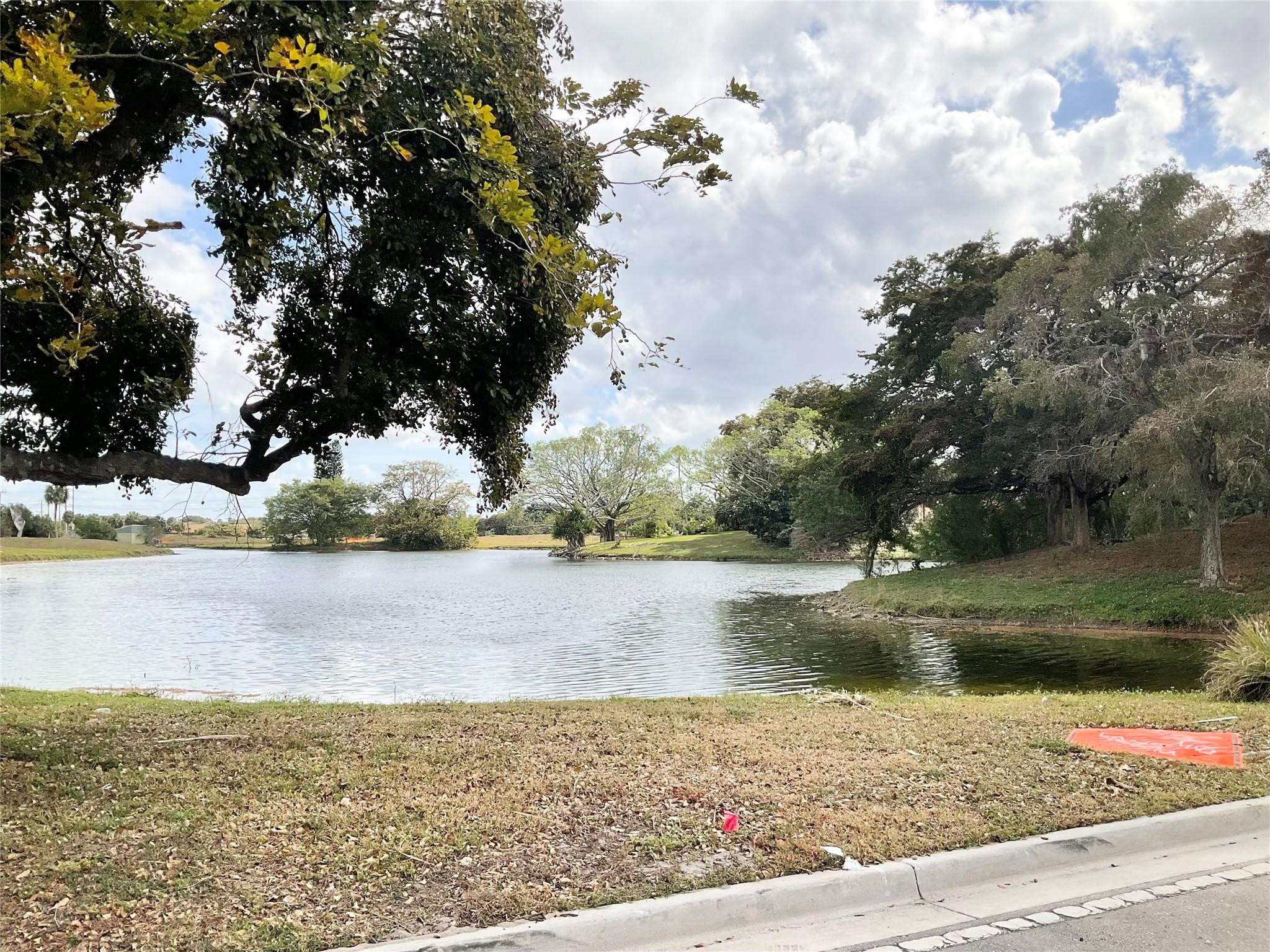 WOODLANDS SEC EIGHT - Residential