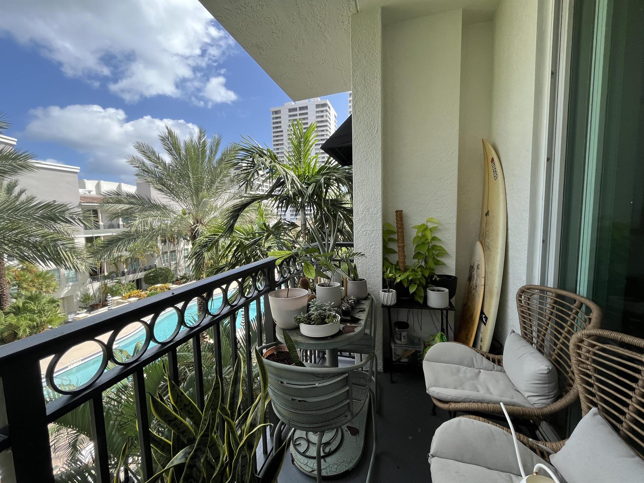 Cozy & modern 2 bedroom, 2 bath condo on the top floor of The Prado. Enjoy your quiet balcony overlooking the interior pool. The unit features wood-style flooring throughout, stainless steel appliances & granite counter tops, in-unit washer & dryer, large walk-in closets in each bedroom & volume ceilings. Convenient location in the center of downtown West Palm with walkability to The Square, Clematis Street, the intracoastal & beach! The building offers secured garage parking, 24/7 front desk, pool & spa, fitness center & clubroom. Available to rent on an annual basis starting November 15th, 2023.
