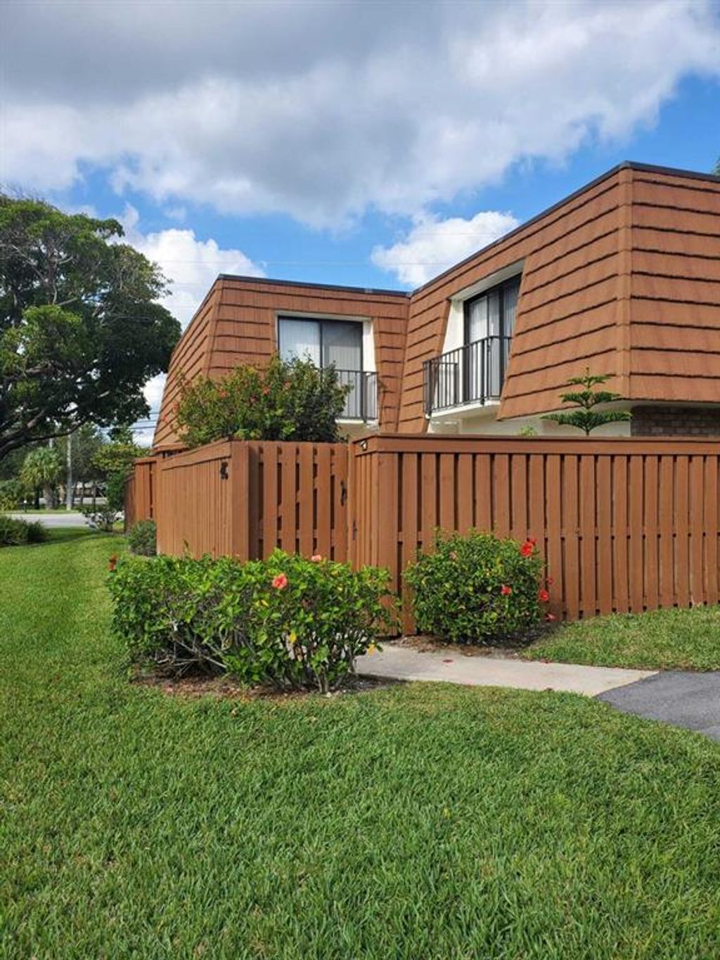 Photo of 3900 County Line Road #4c, Tequesta, FL 33469 (MLS # R10767018)