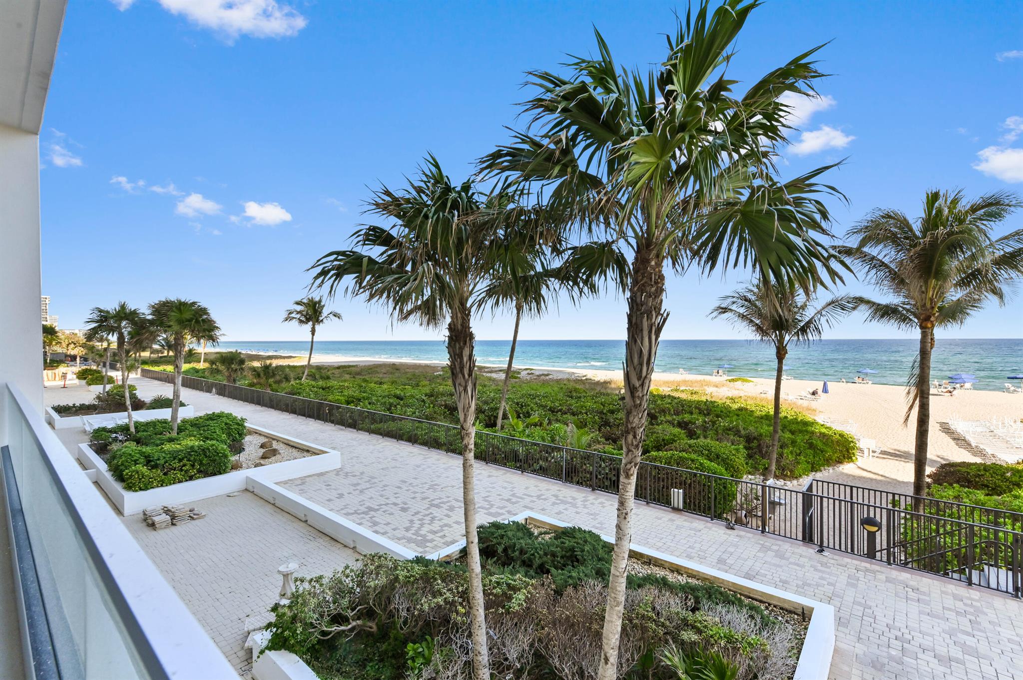 Ocean Towers Condominium, - Residential