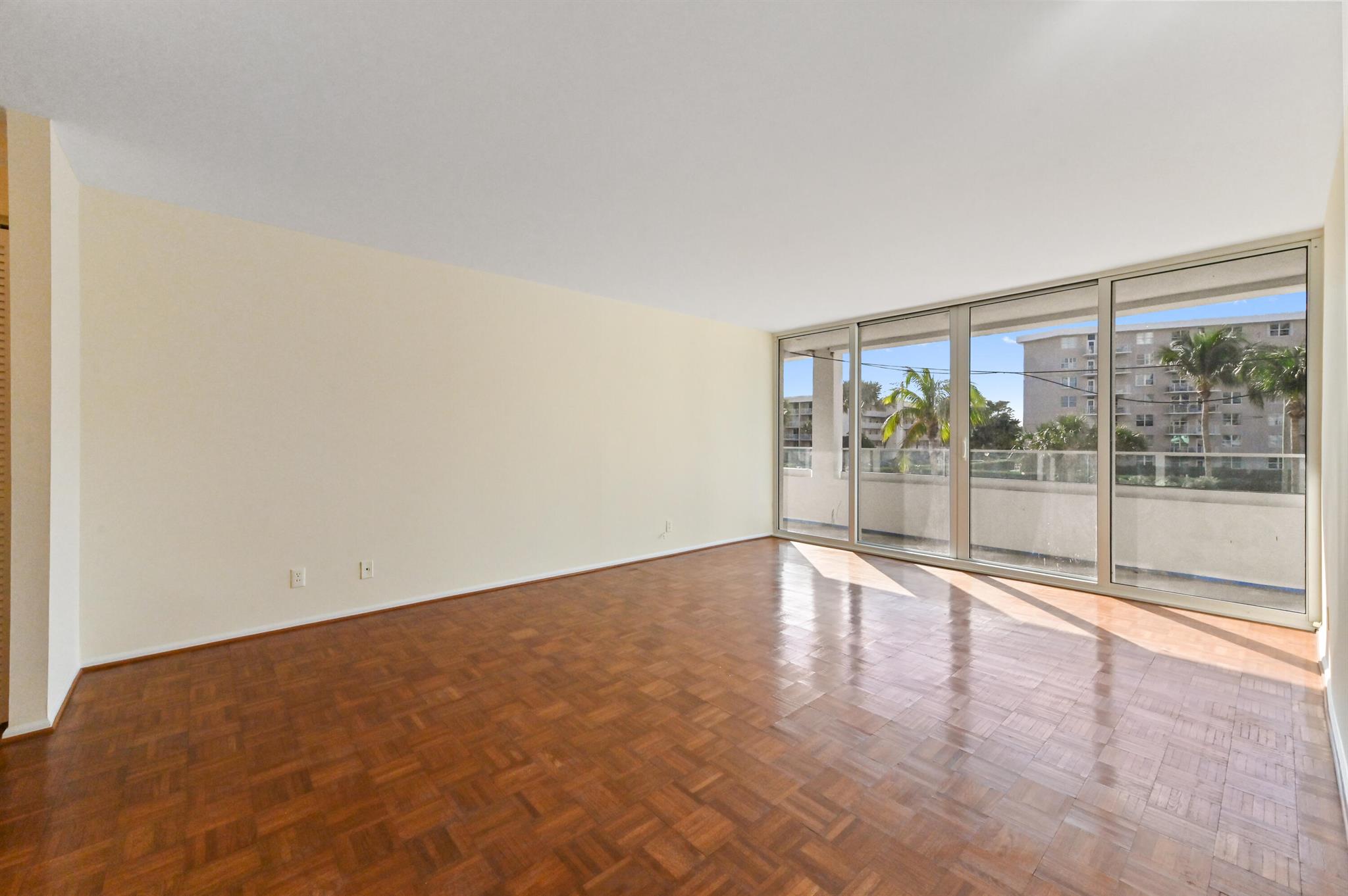 Ocean Towers Condominium, - Residential