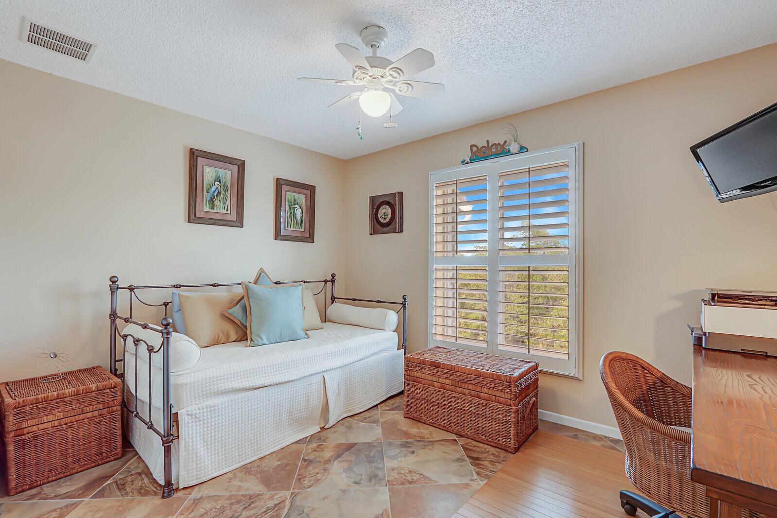 JENSEN BEACH CLUB CONDO - Residential