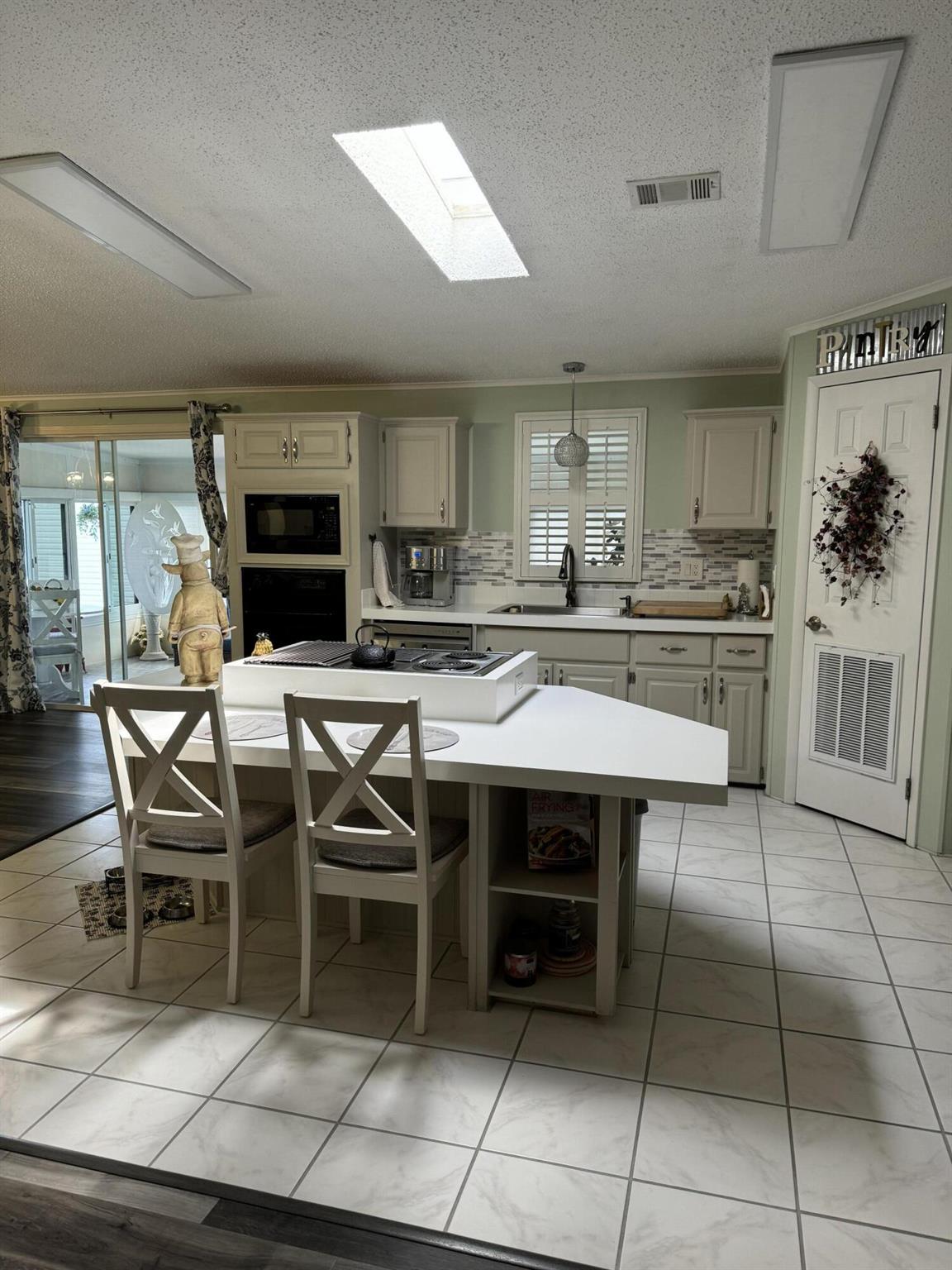 SPANISH LAKES FAIRWAYS - Residential