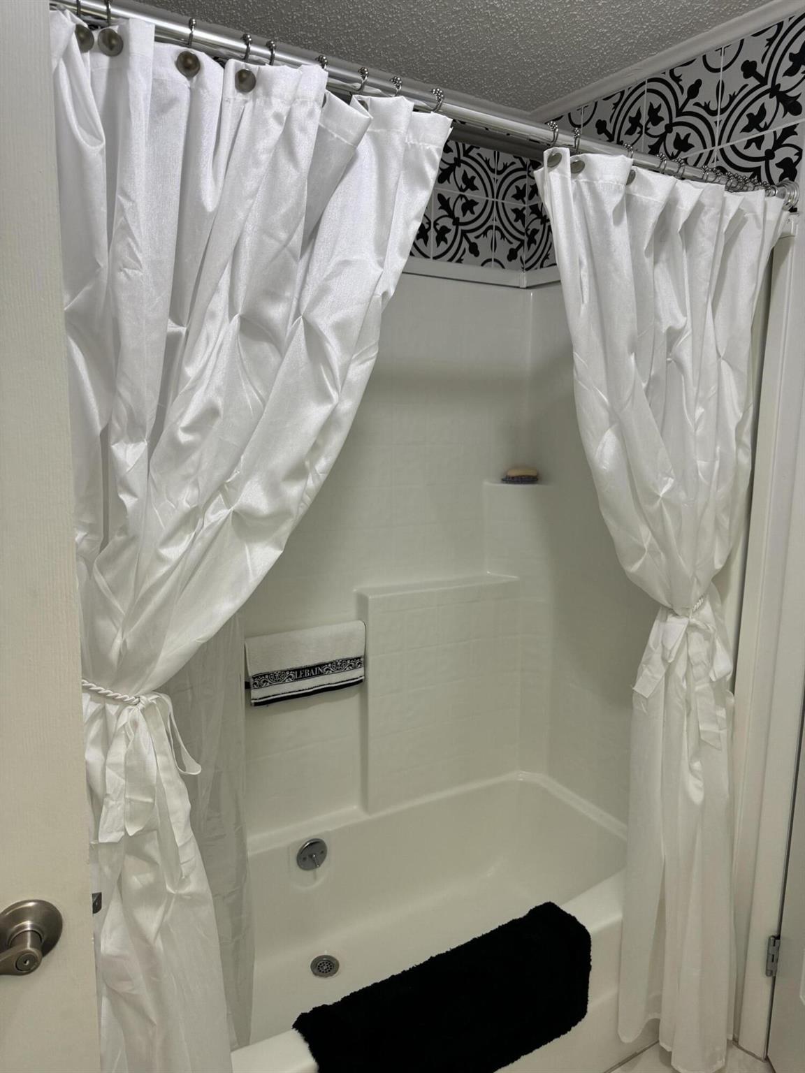 SPANISH LAKES FAIRWAYS - Residential