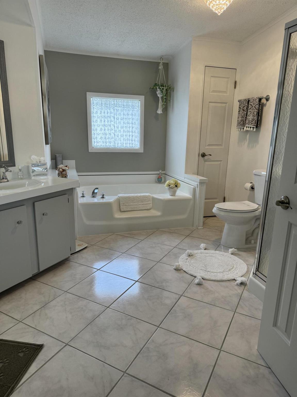 SPANISH LAKES FAIRWAYS - Residential