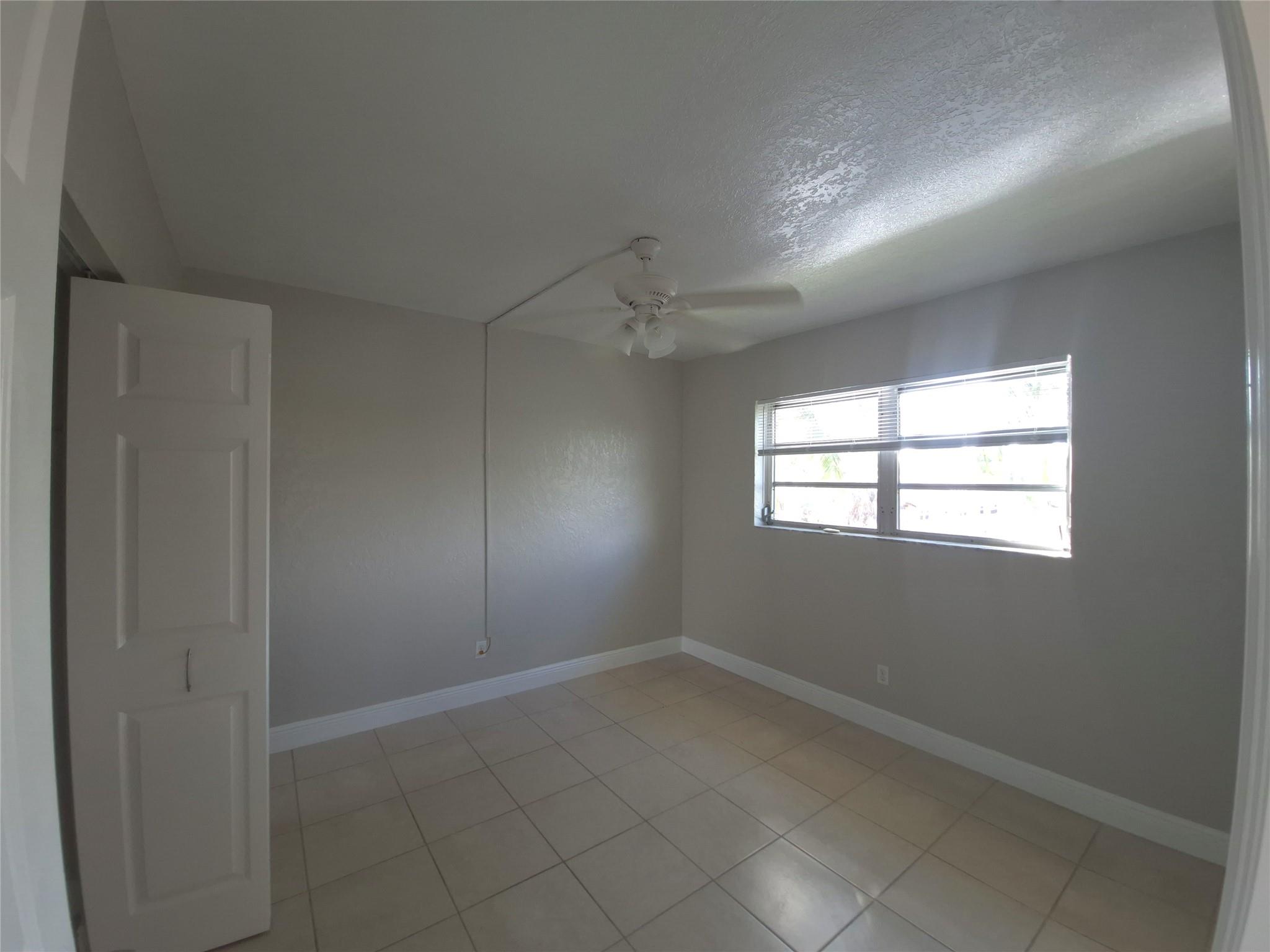 CORAL RIDGE ISLES - Residential Lease