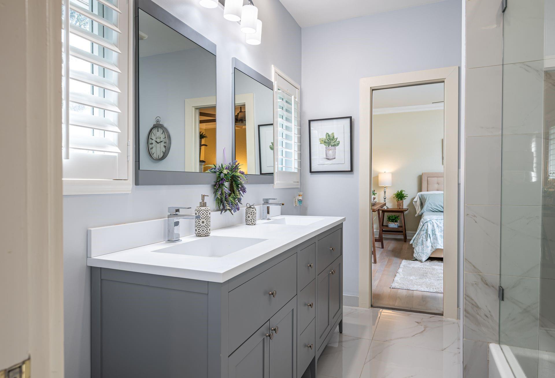 ROLLING OAKS - Residential