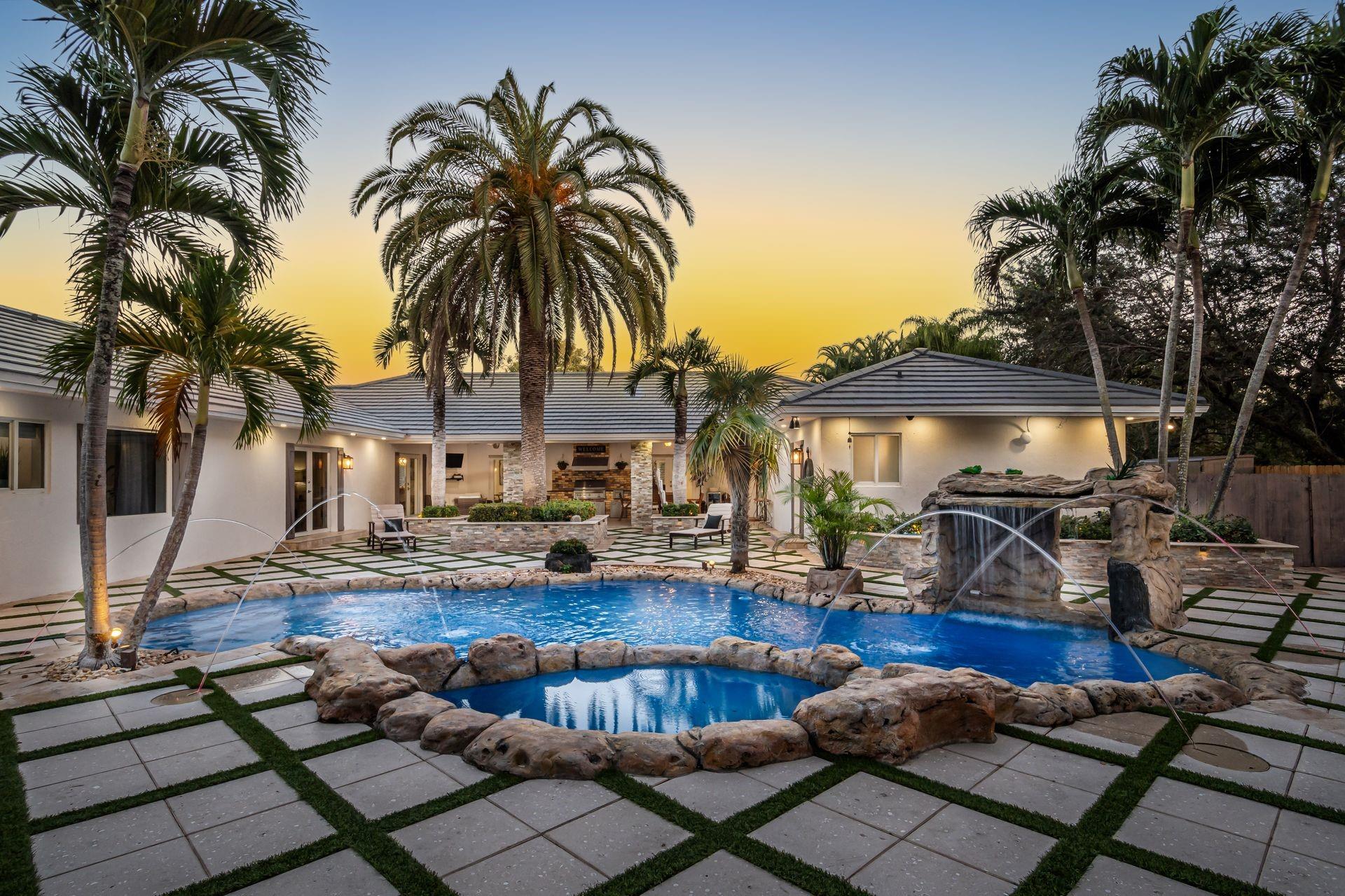 ROLLING OAKS - Residential