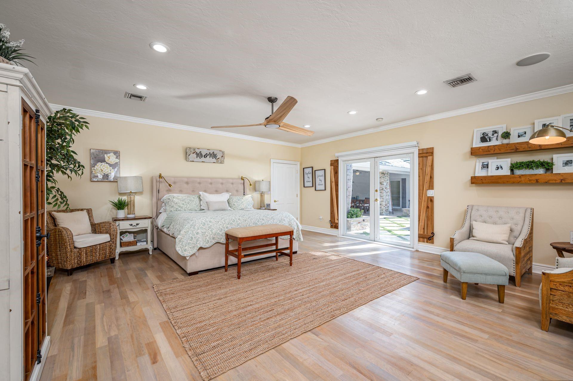 ROLLING OAKS - Residential