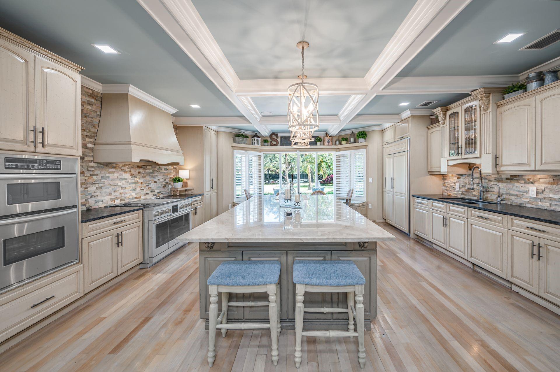 ROLLING OAKS - Residential