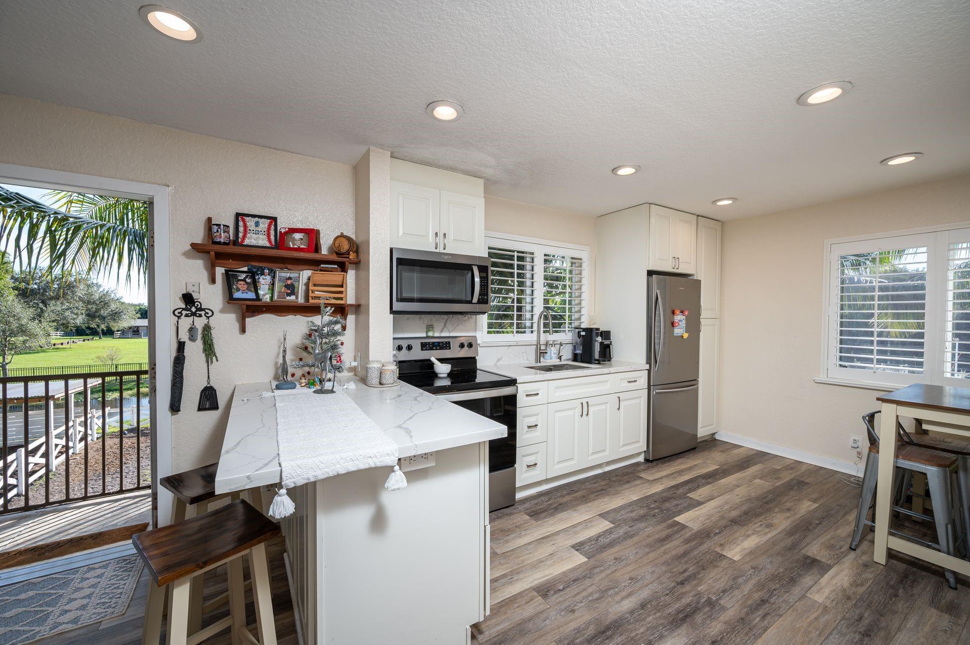 ROLLING OAKS - Residential