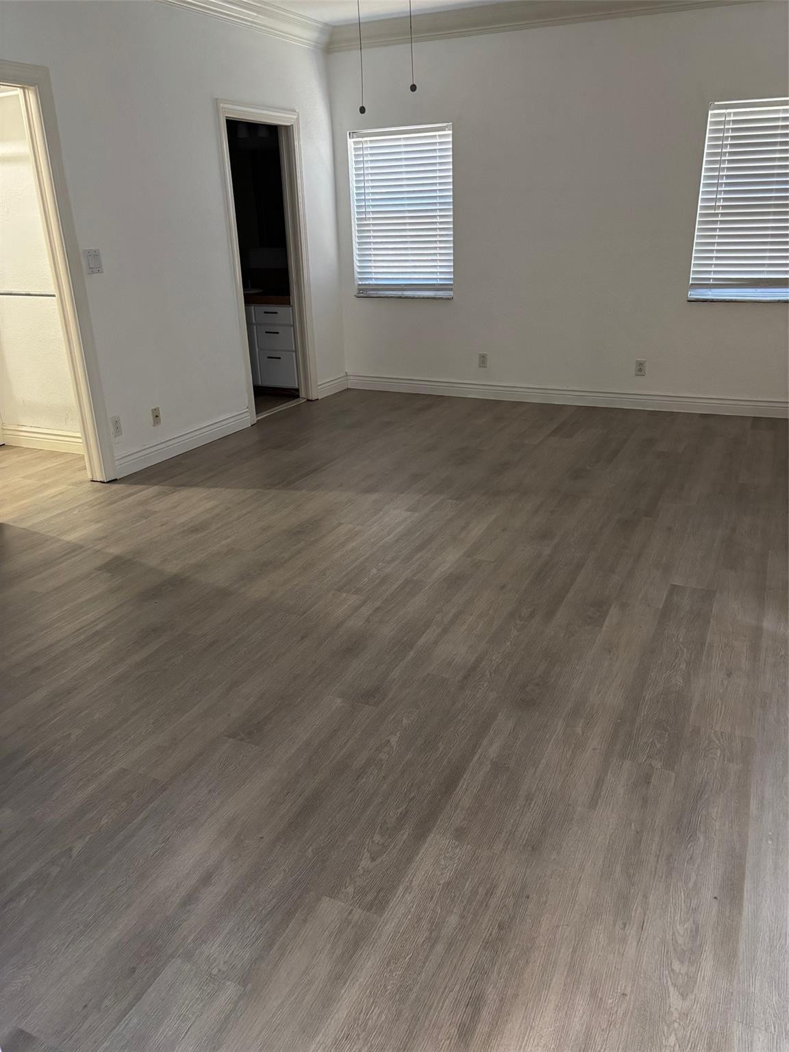 Coral Spgs Village Green - Residential Lease