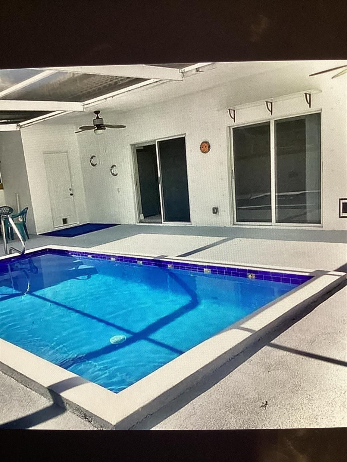 Coral Spgs Village Green - Residential Lease