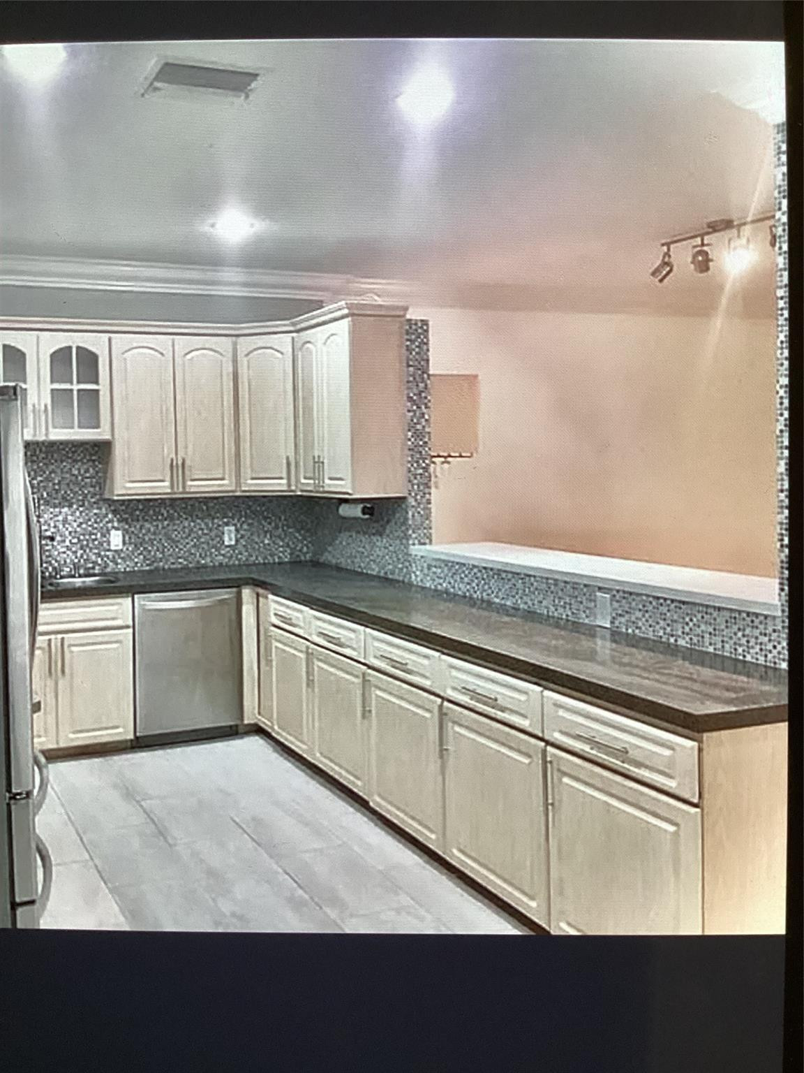 Coral Spgs Village Green - Residential Lease