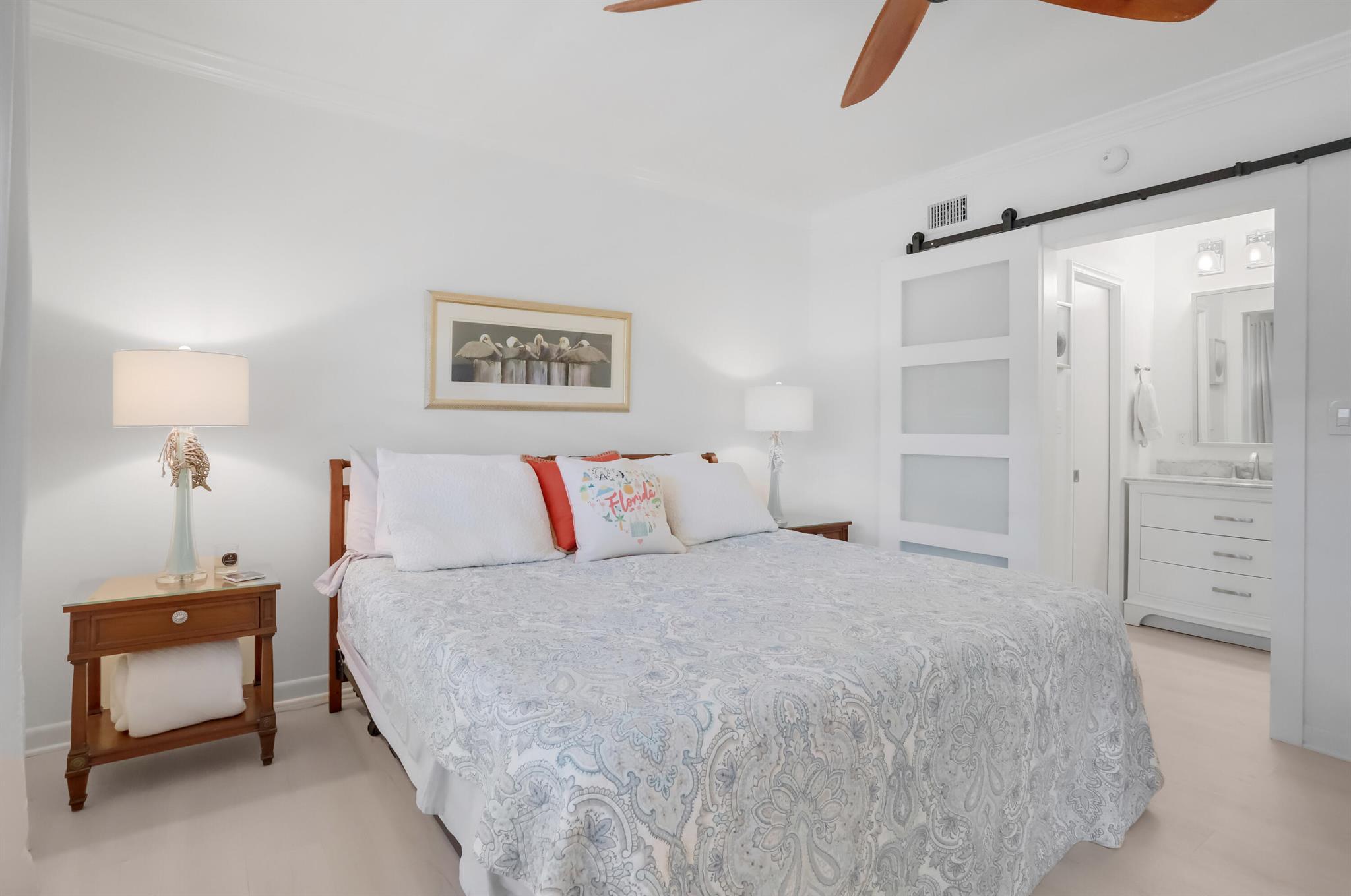 OCEAN AIRE CONDO - Residential Lease