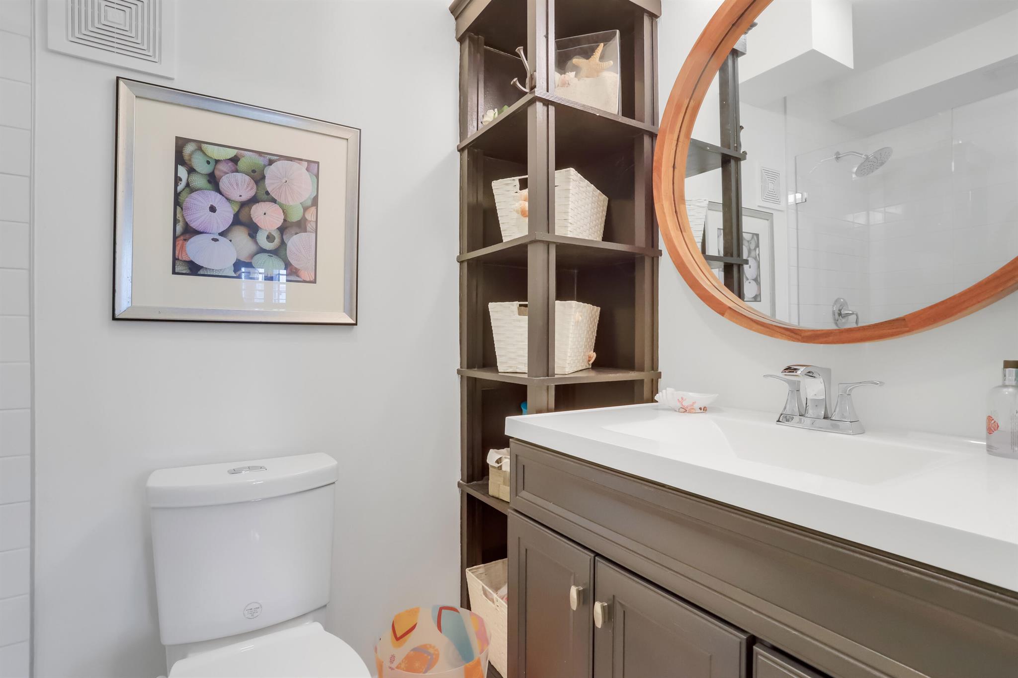 OCEAN AIRE CONDO - Residential Lease