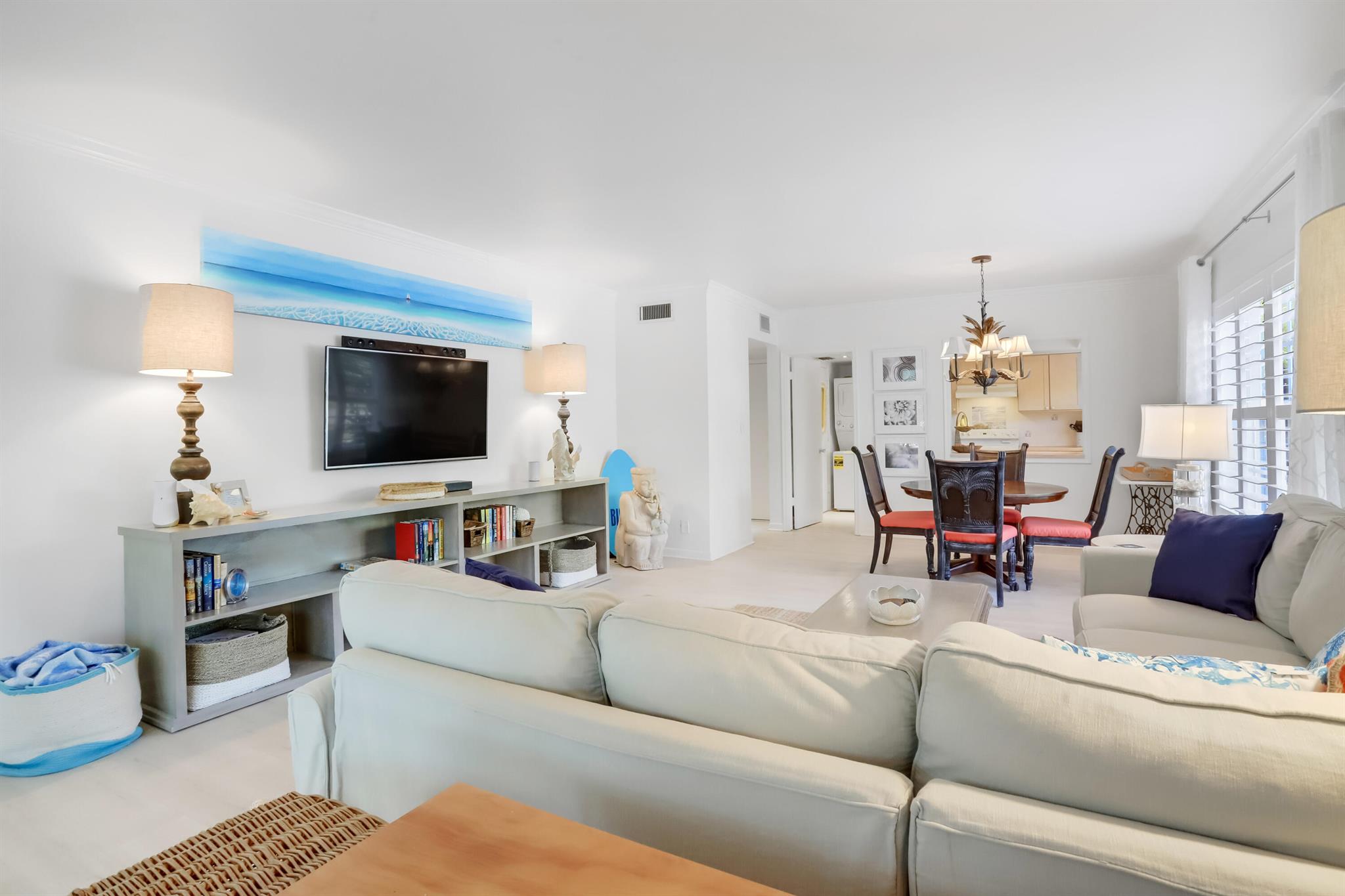 OCEAN AIRE CONDO - Residential Lease