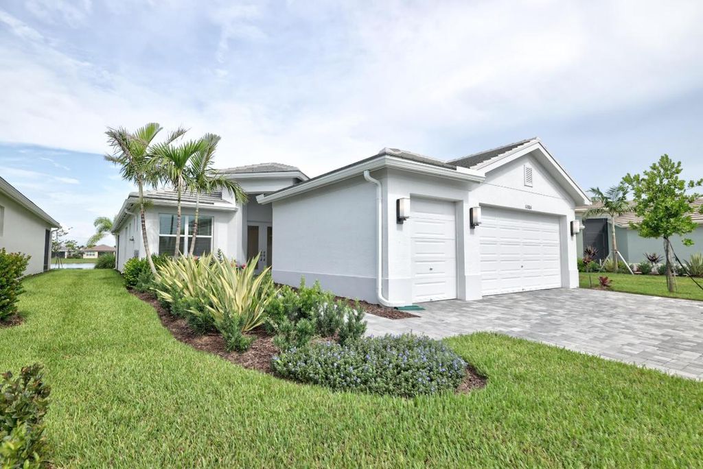 Photo of 11886 SW Poseidon Way, Port Saint Lucie, FL 34987 (MLS # R11111468)