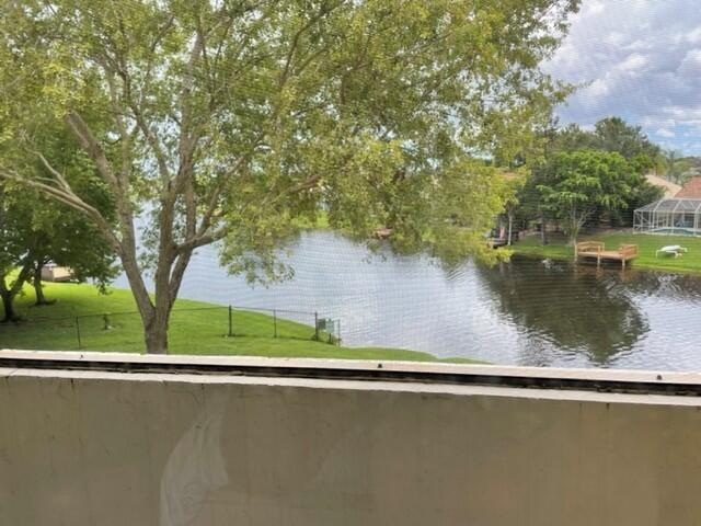 SHORES AT WELLINGTON COND - Residential