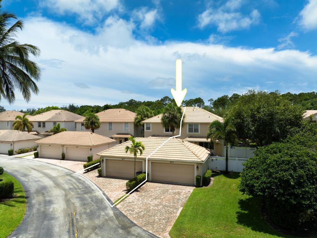 GABLES AT NORTHLAKE 1 - Residential