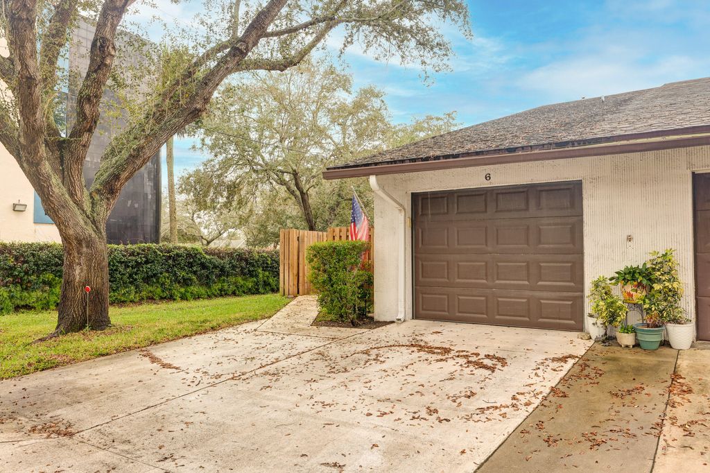 Photo of 2070 Colonial Road #6, Fort Pierce, FL 34950 (MLS # R10949977)