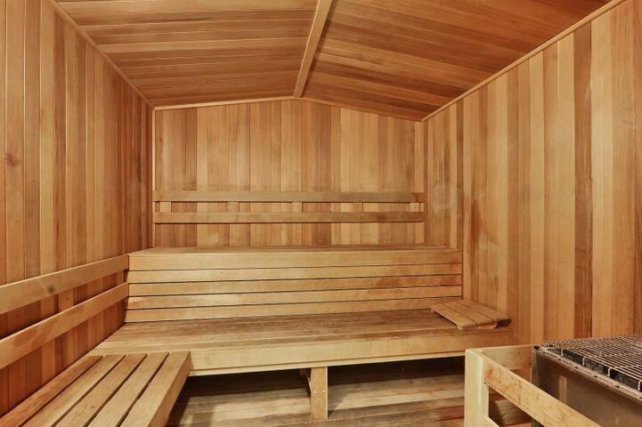 CITY PALMS CONDO - Residential Lease