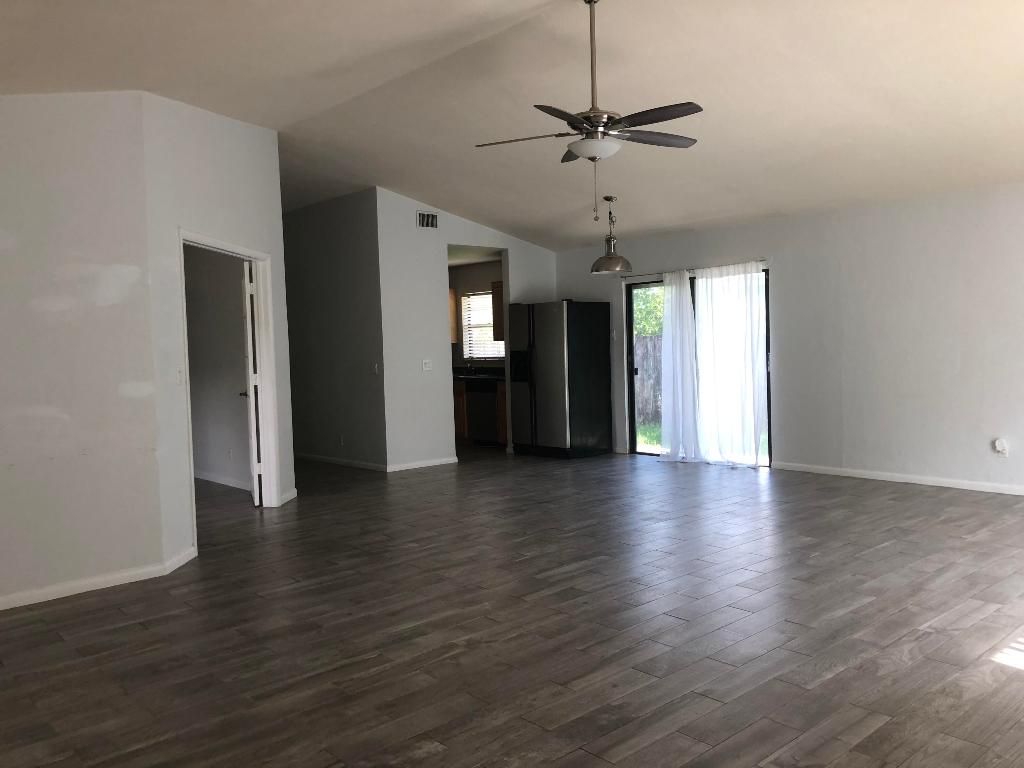 Photo of 6034 Wolfe Street S, Jupiter, FL 33458 (MLS # R10992326)