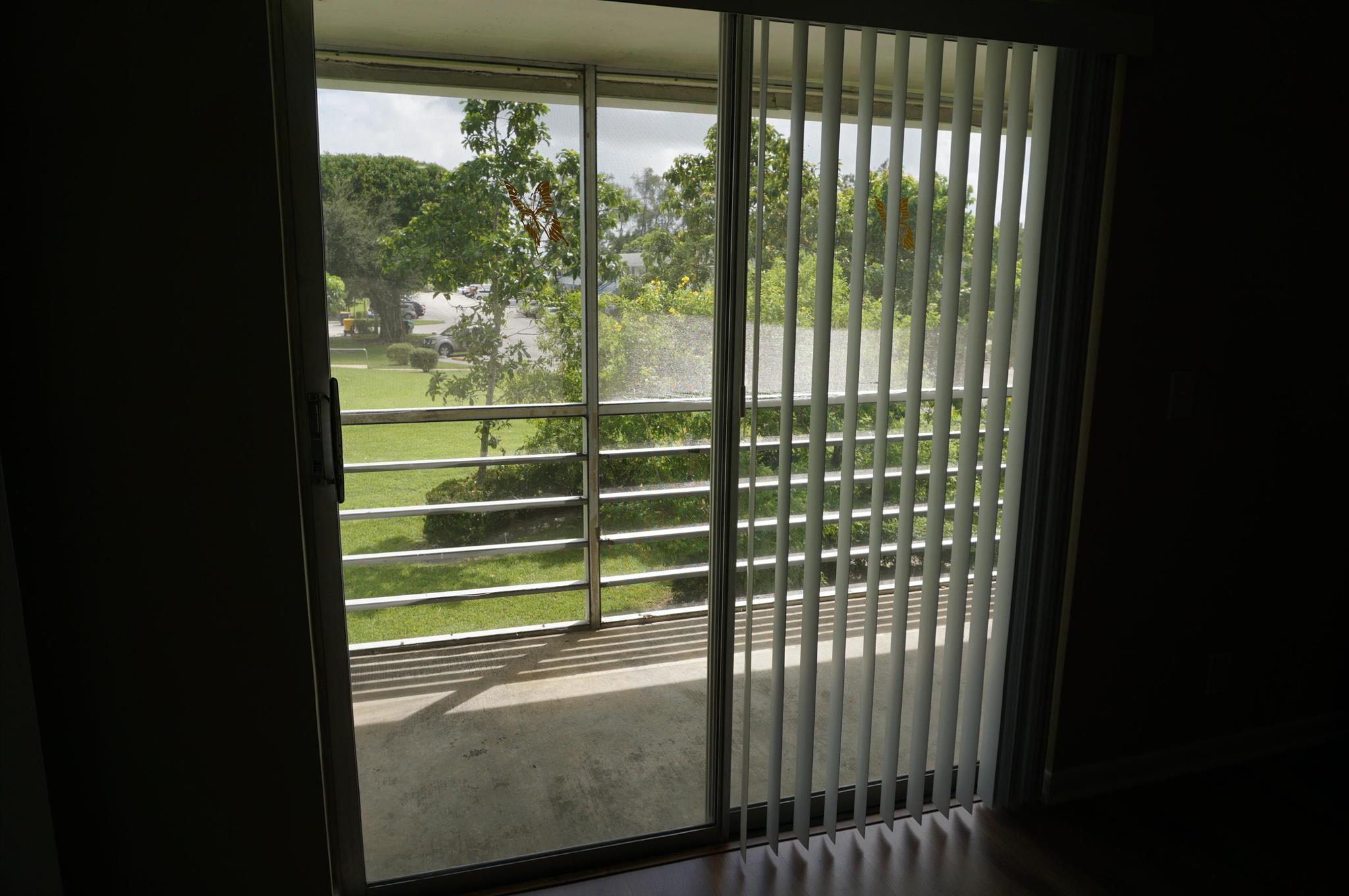 WINDSOR CONDOS - Residential Lease