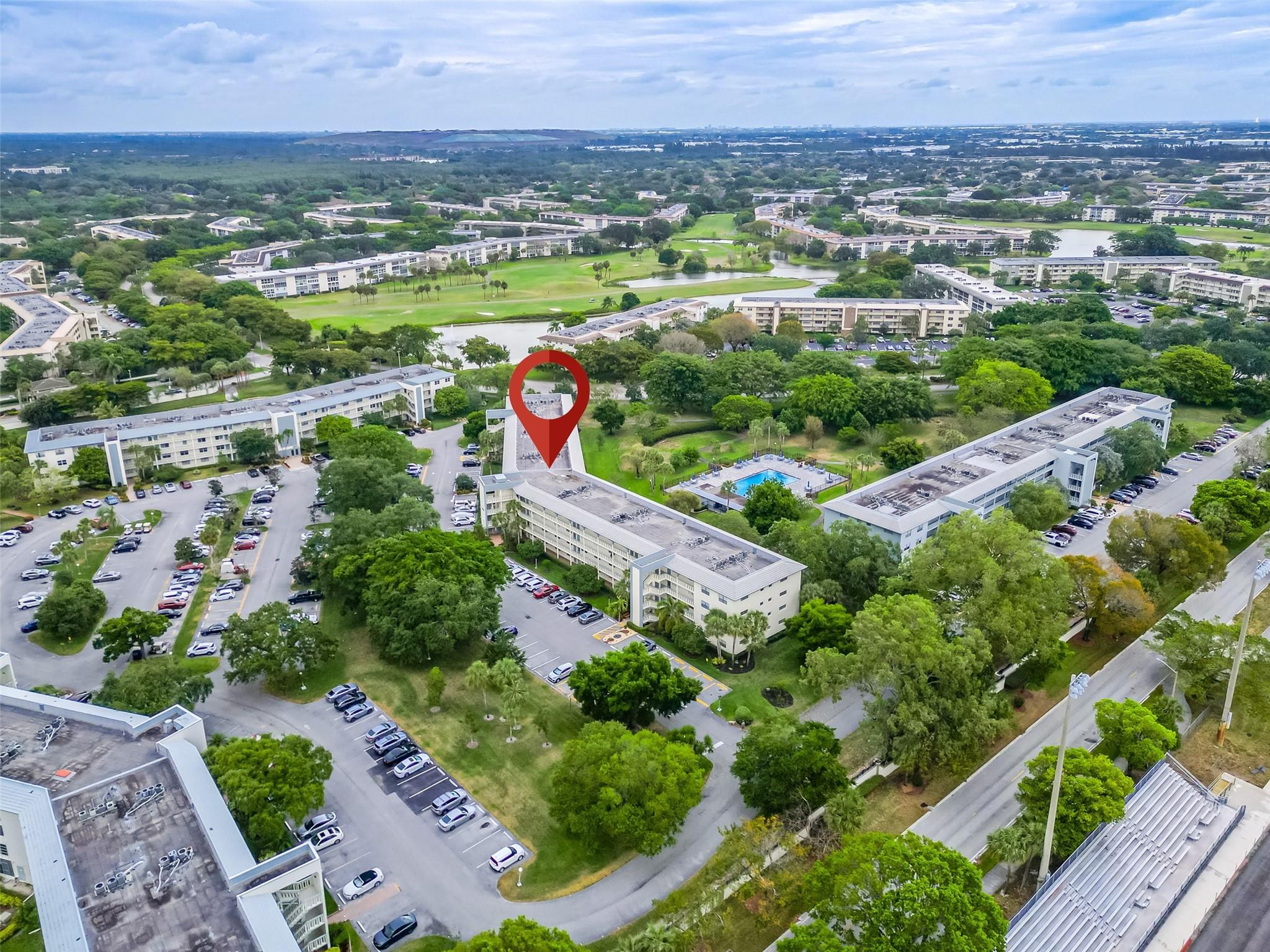 WYNMOOR VILLAGE - Residential