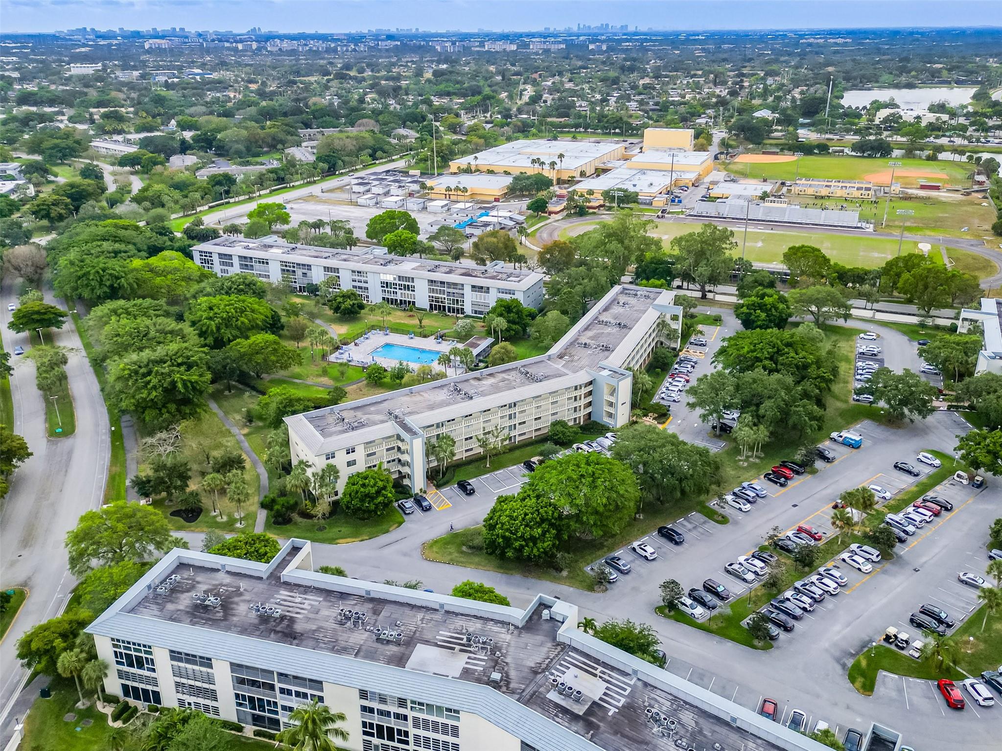 WYNMOOR VILLAGE - Residential