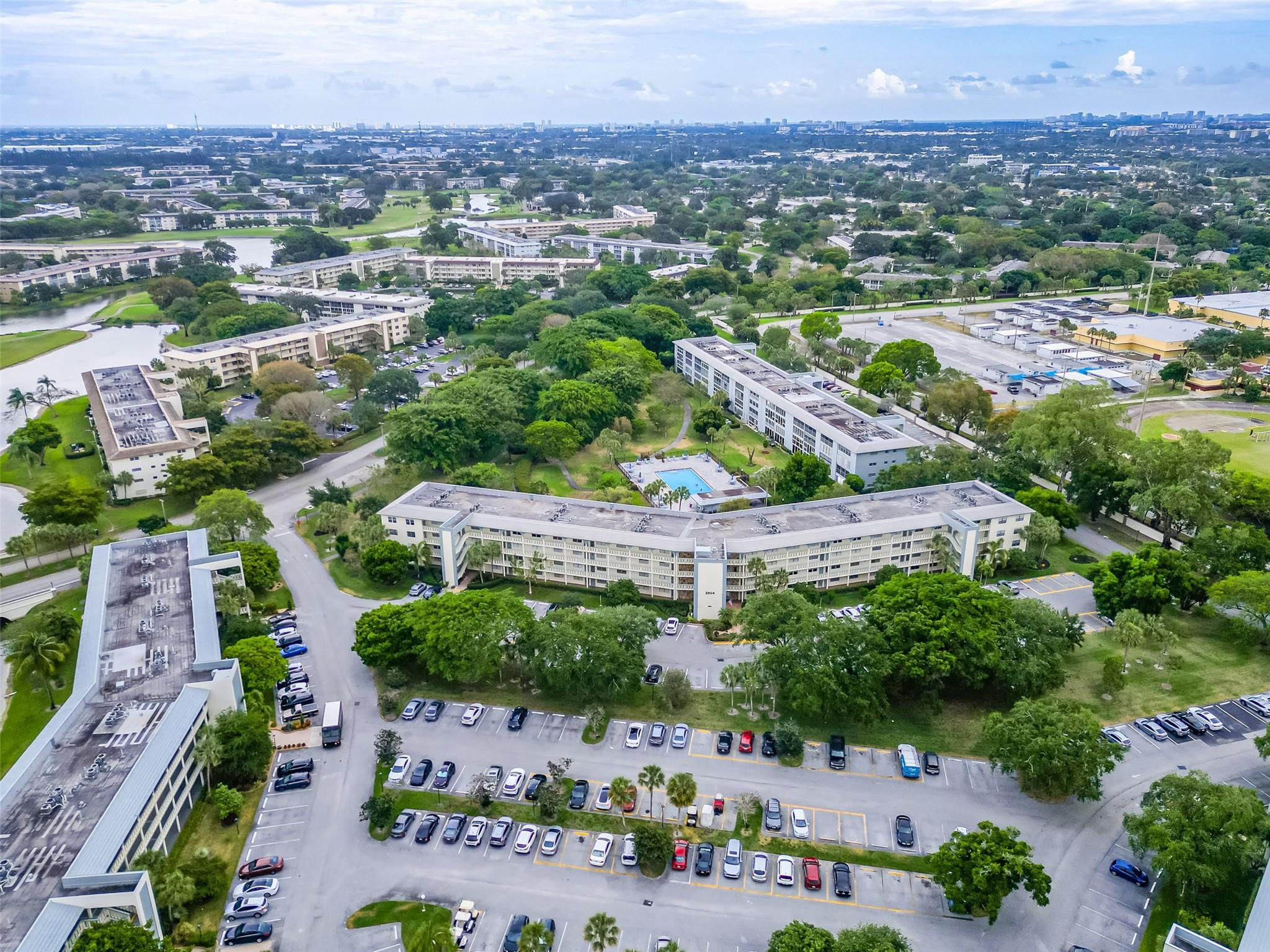 WYNMOOR VILLAGE - Residential